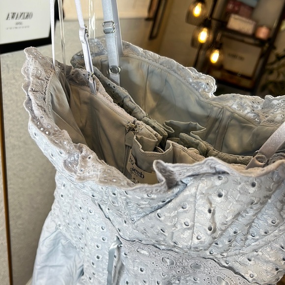 HOUSE OF CB 'Jaime' Soft Blue Broderie Anglais Midi SunDress NWOT - Picture 11 of 11